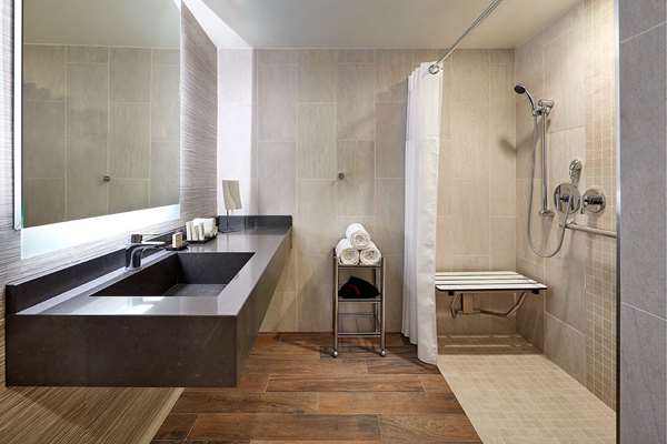  - Hilton Hotel Pasadena