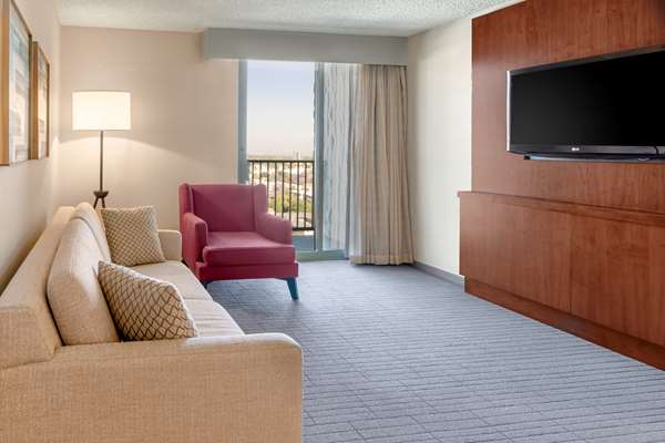  - Hilton Hotel Pasadena