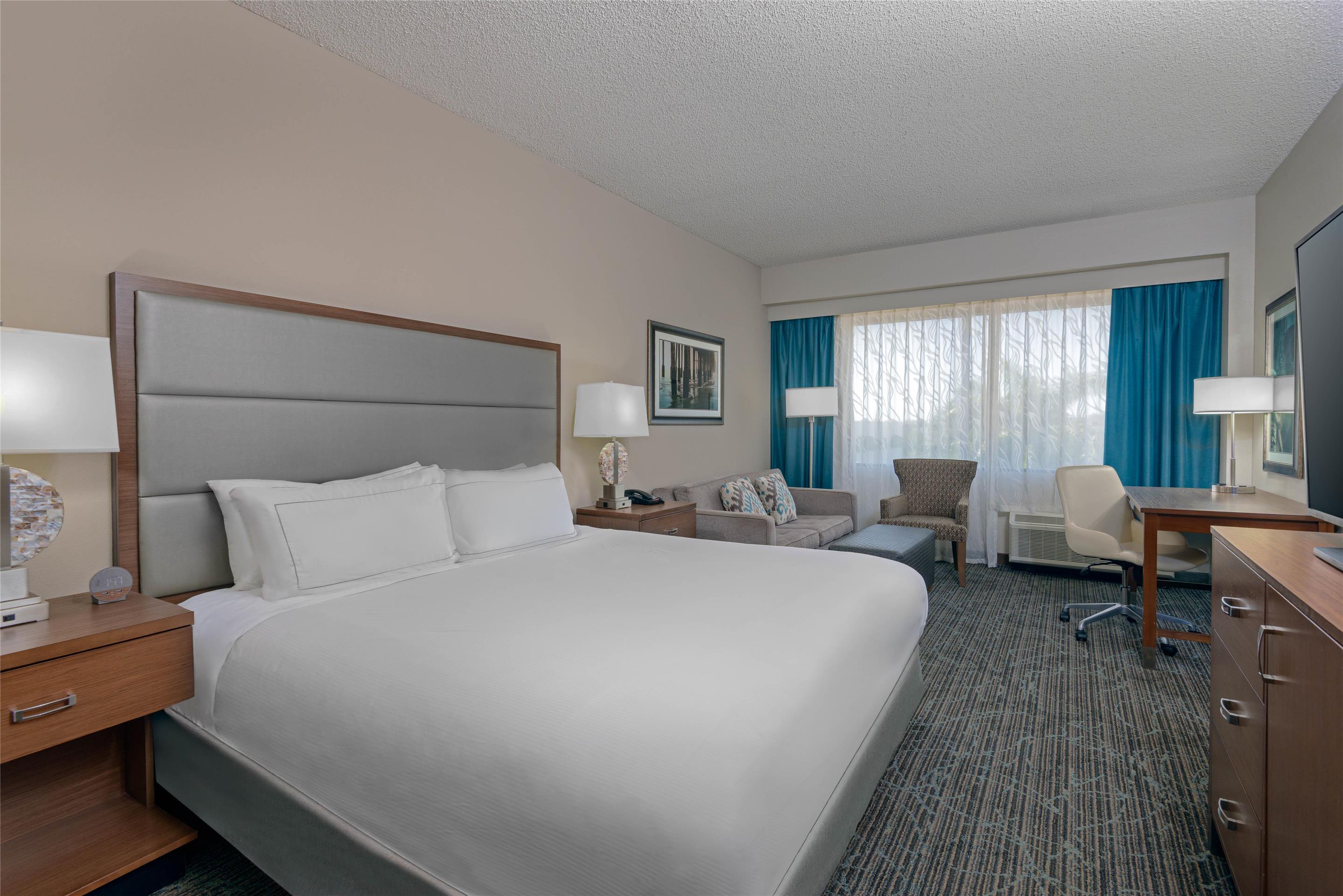 Guest room