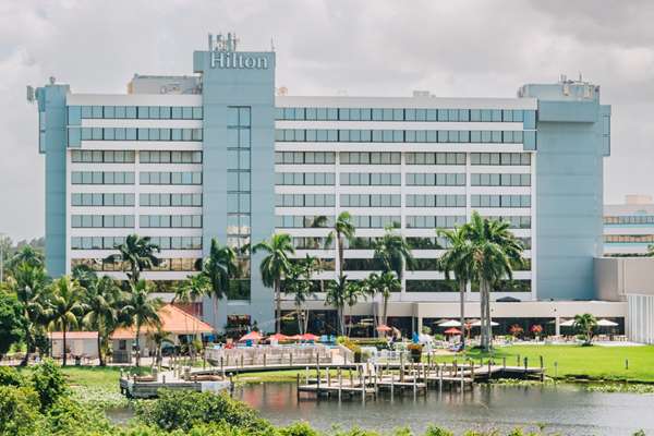 Exterior view - Hilton Hotel Airport West Palm Beach - I-95, Exit 68