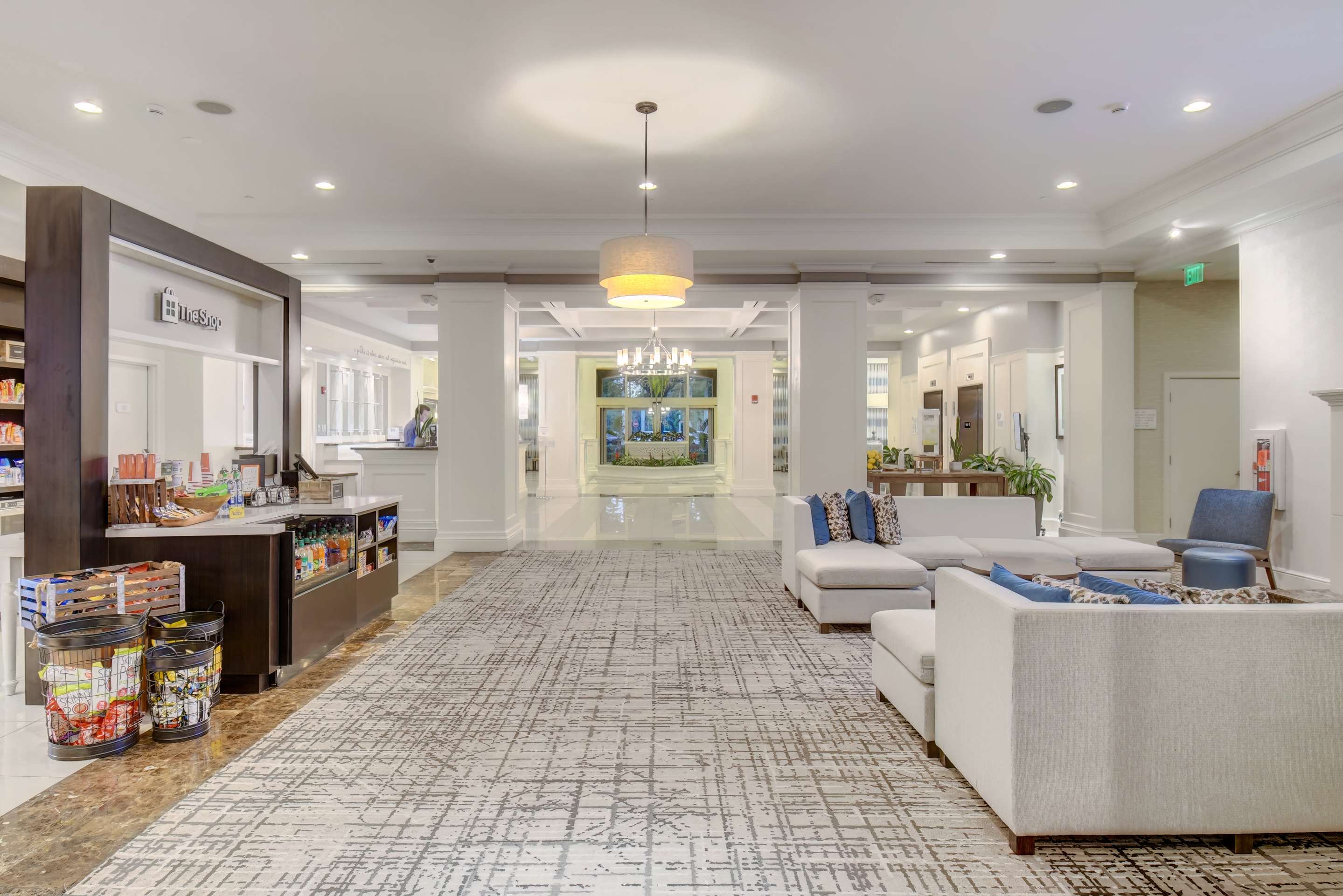 Lobby | Hilton Garden Inn Palm Beach Gardens
