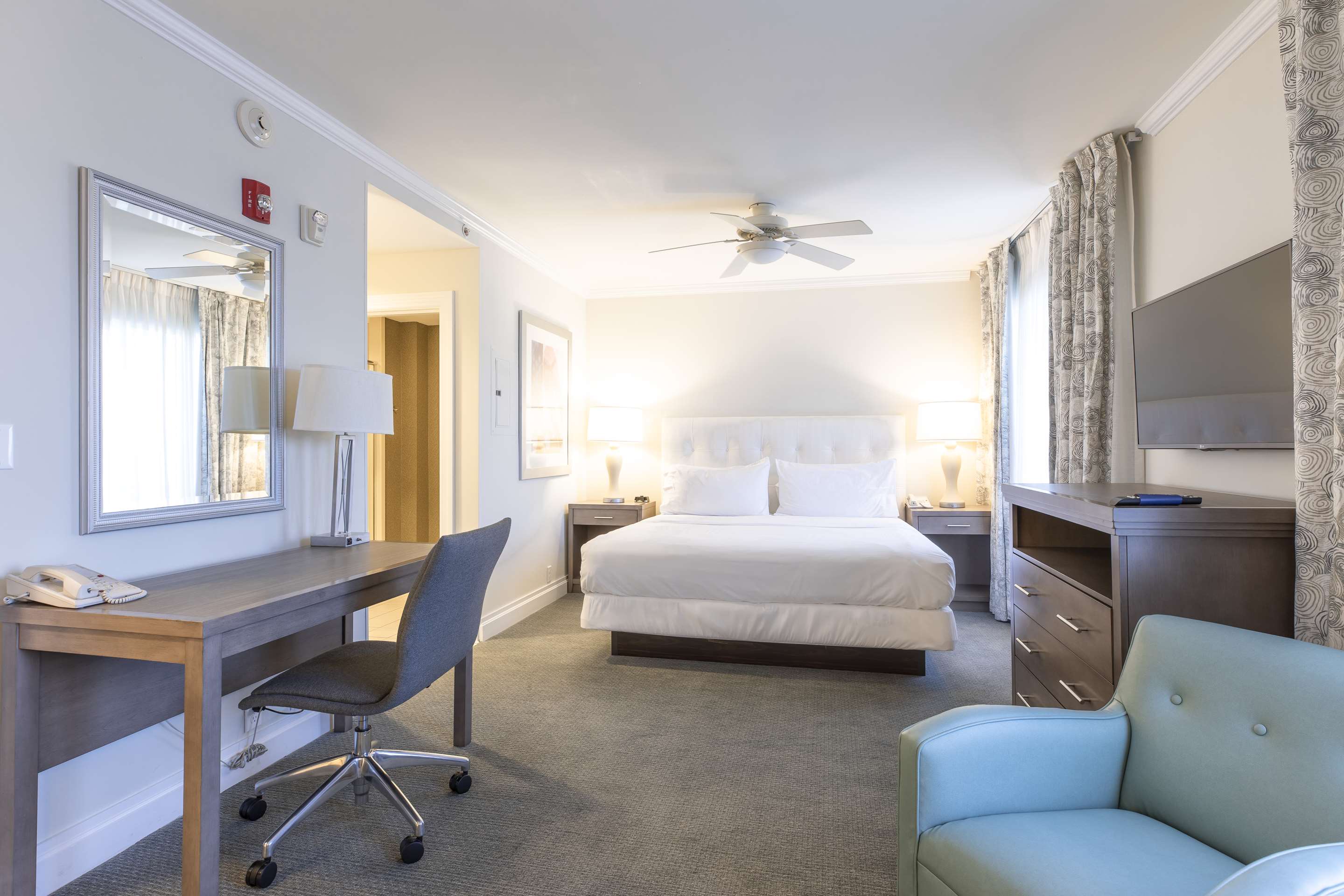 Guest room