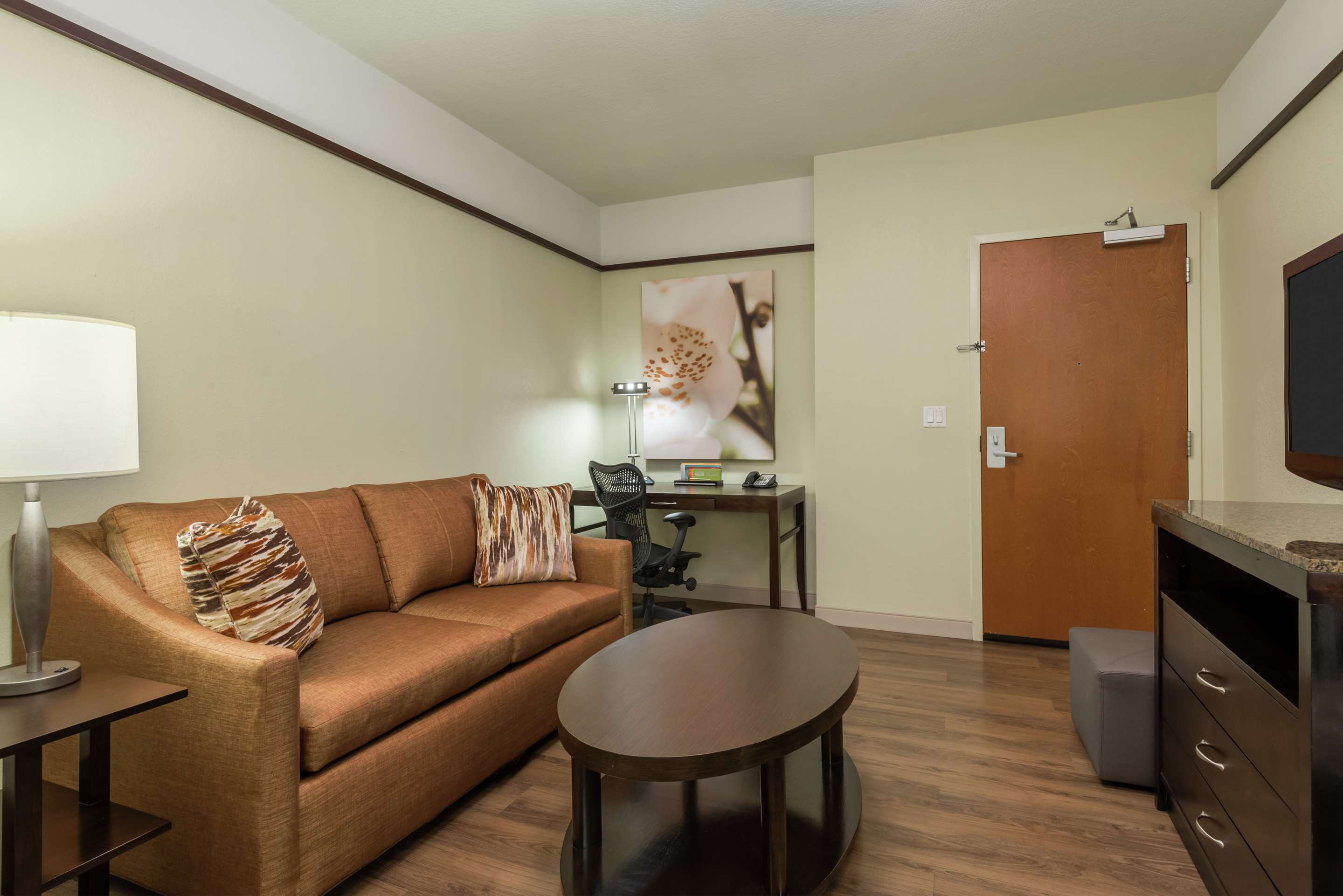 Guest room