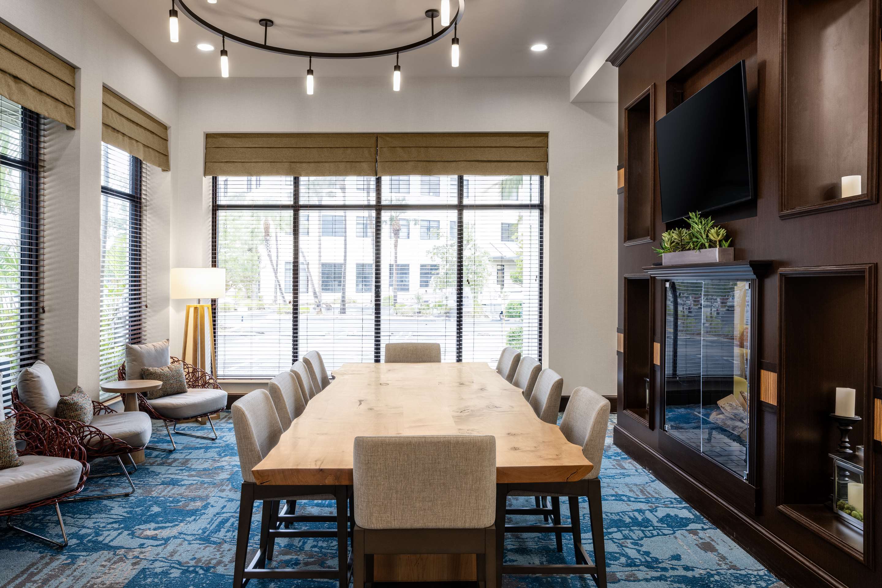 Lobby | Hilton Garden Inn West Palm Beach Airport