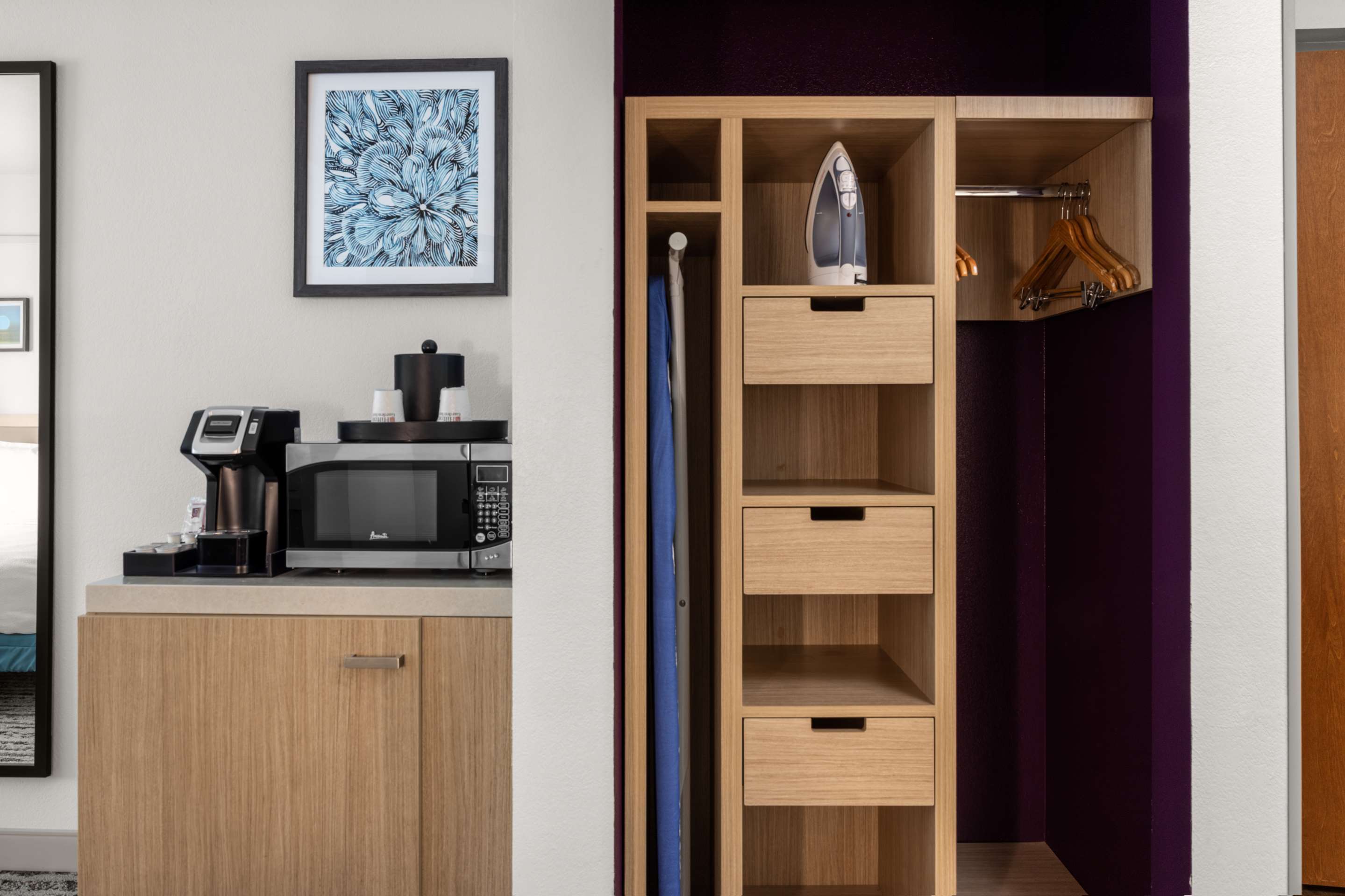 Guest room