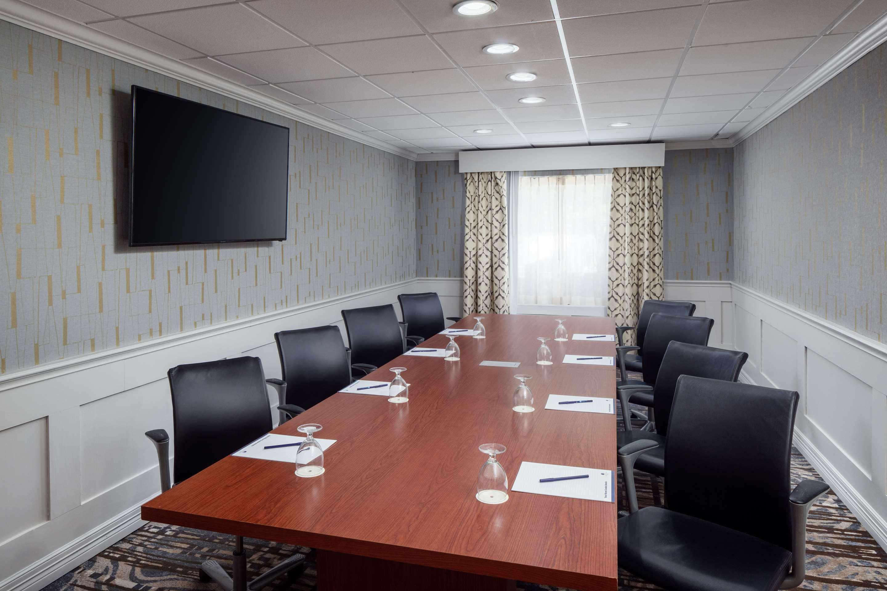Meeting Room | DoubleTree by Hilton Princeton