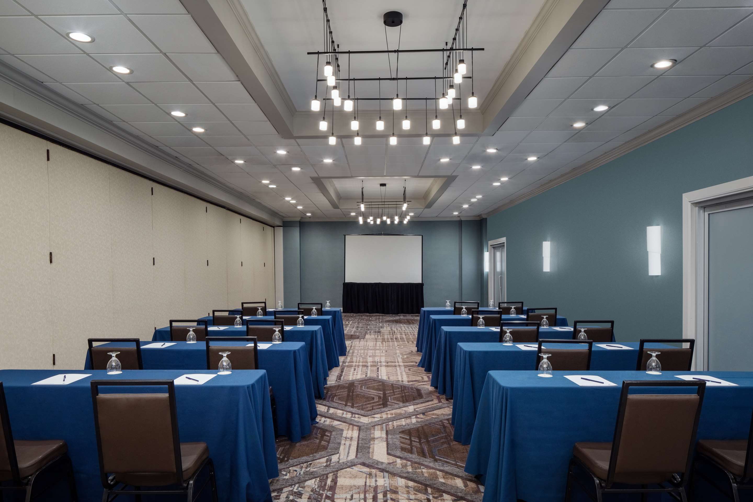 Meeting Room | DoubleTree by Hilton Princeton