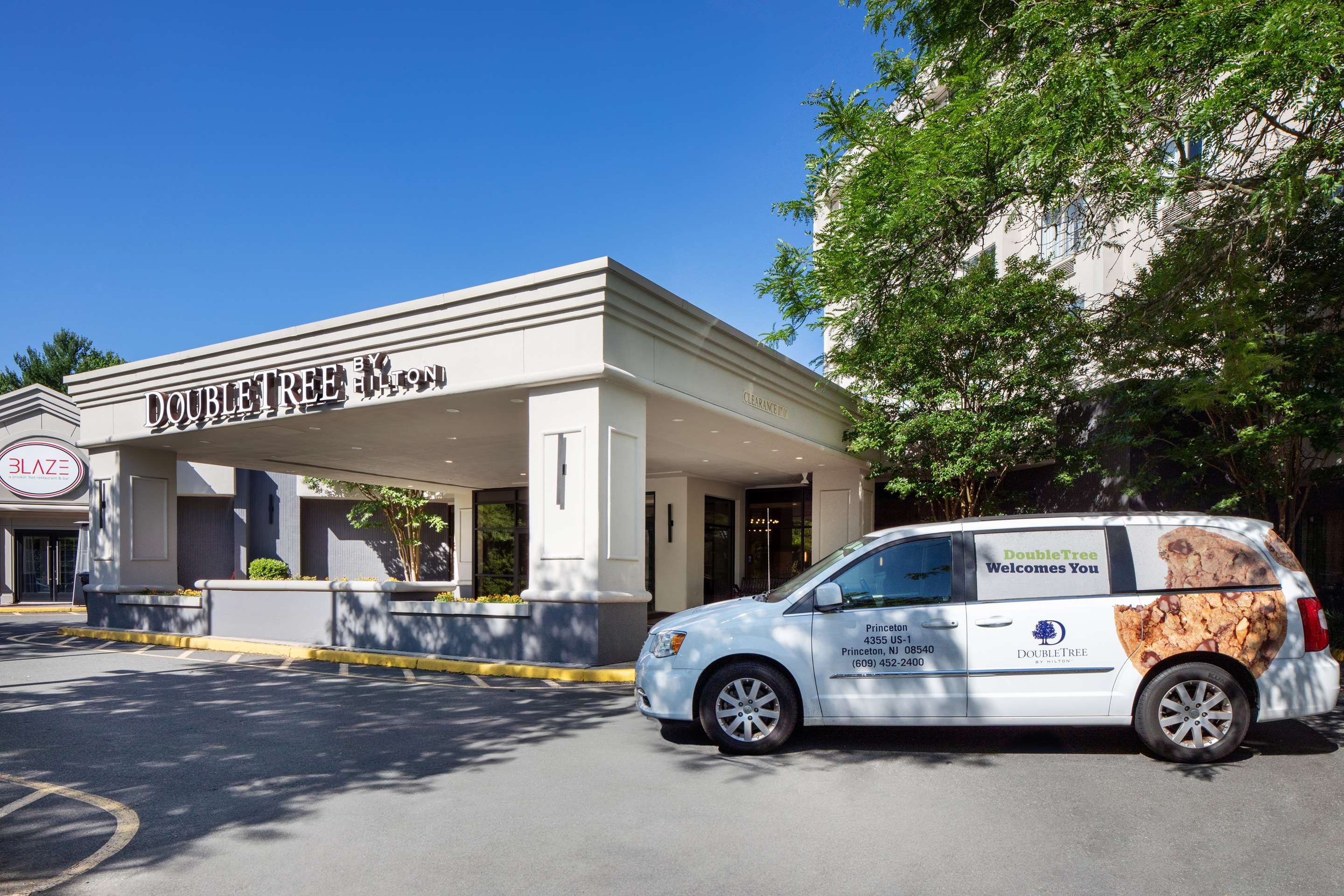 Exterior | DoubleTree by Hilton Princeton