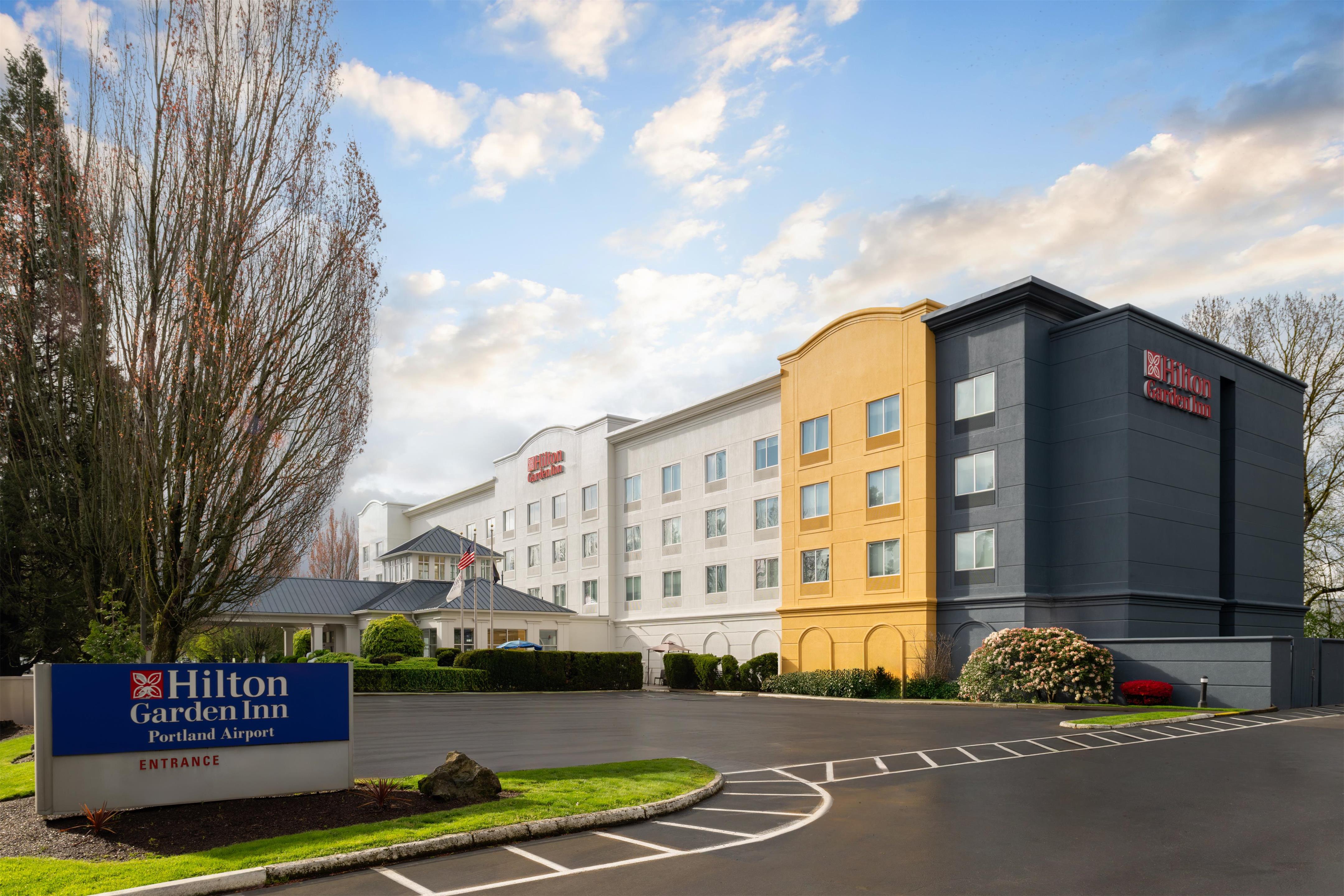 Exterior | Hilton Garden Inn Portland Airport