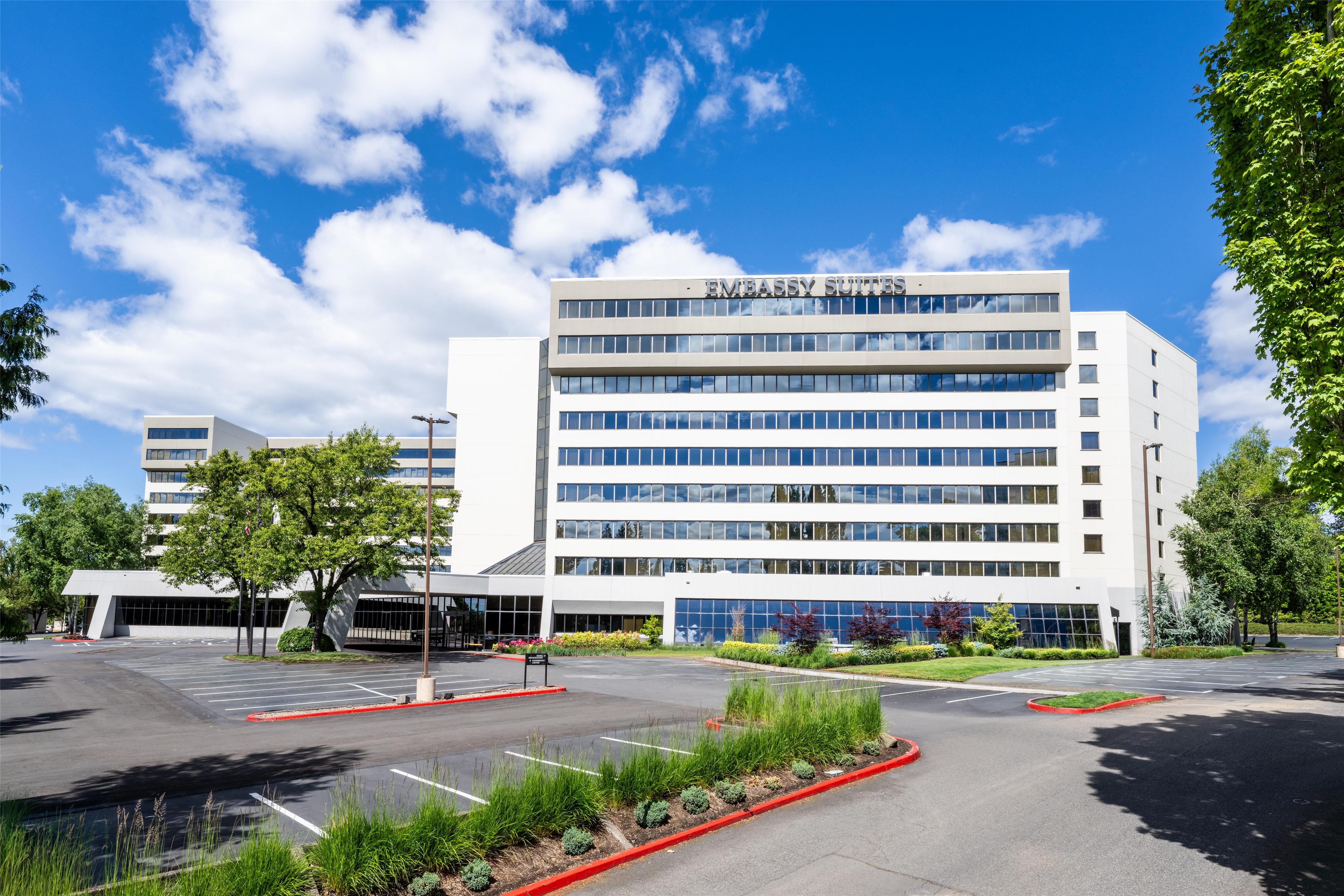 Exterior | Embassy Suites by Hilton Portland Washington Square