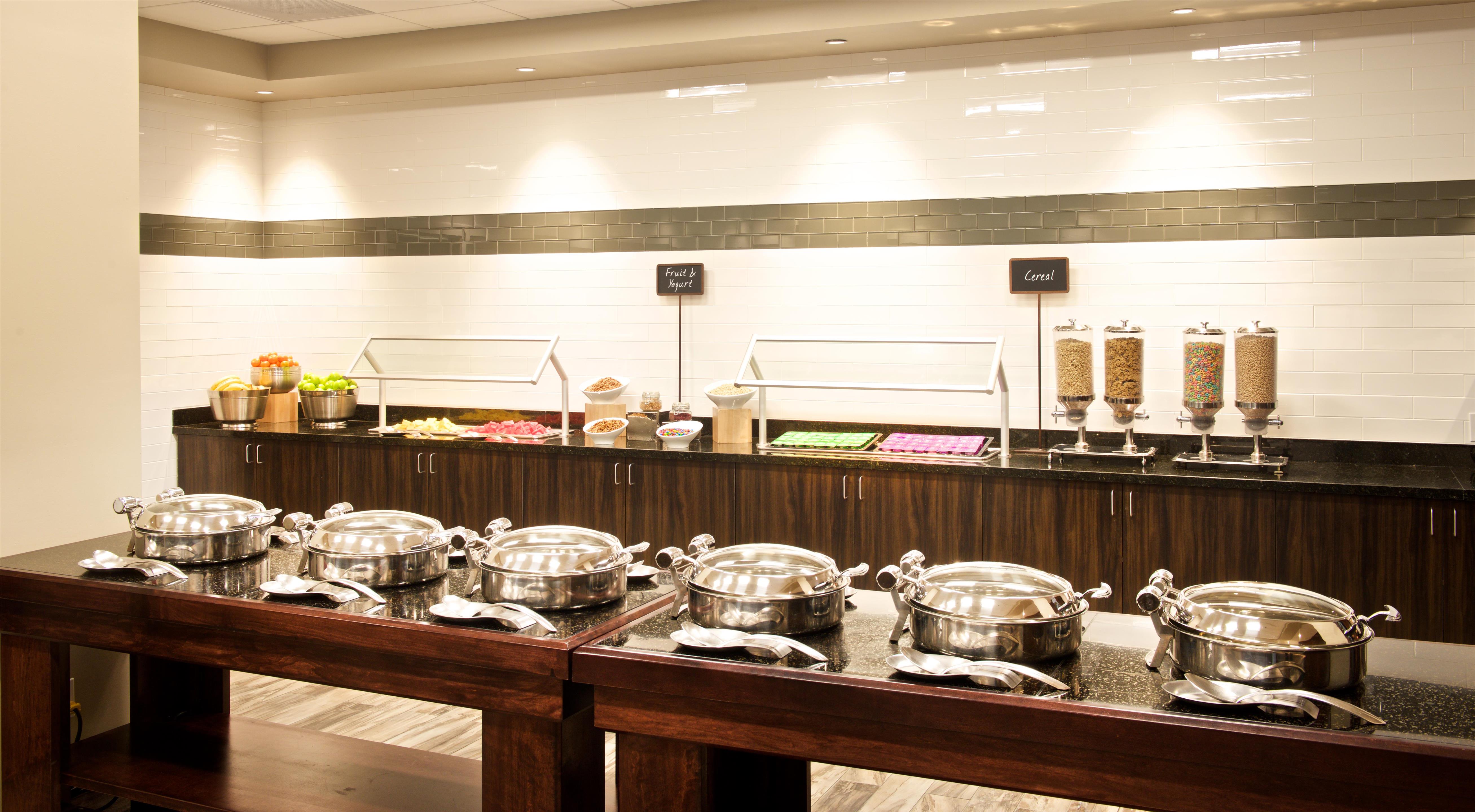 Restaurant | Embassy Suites by Hilton Portland Washington Square