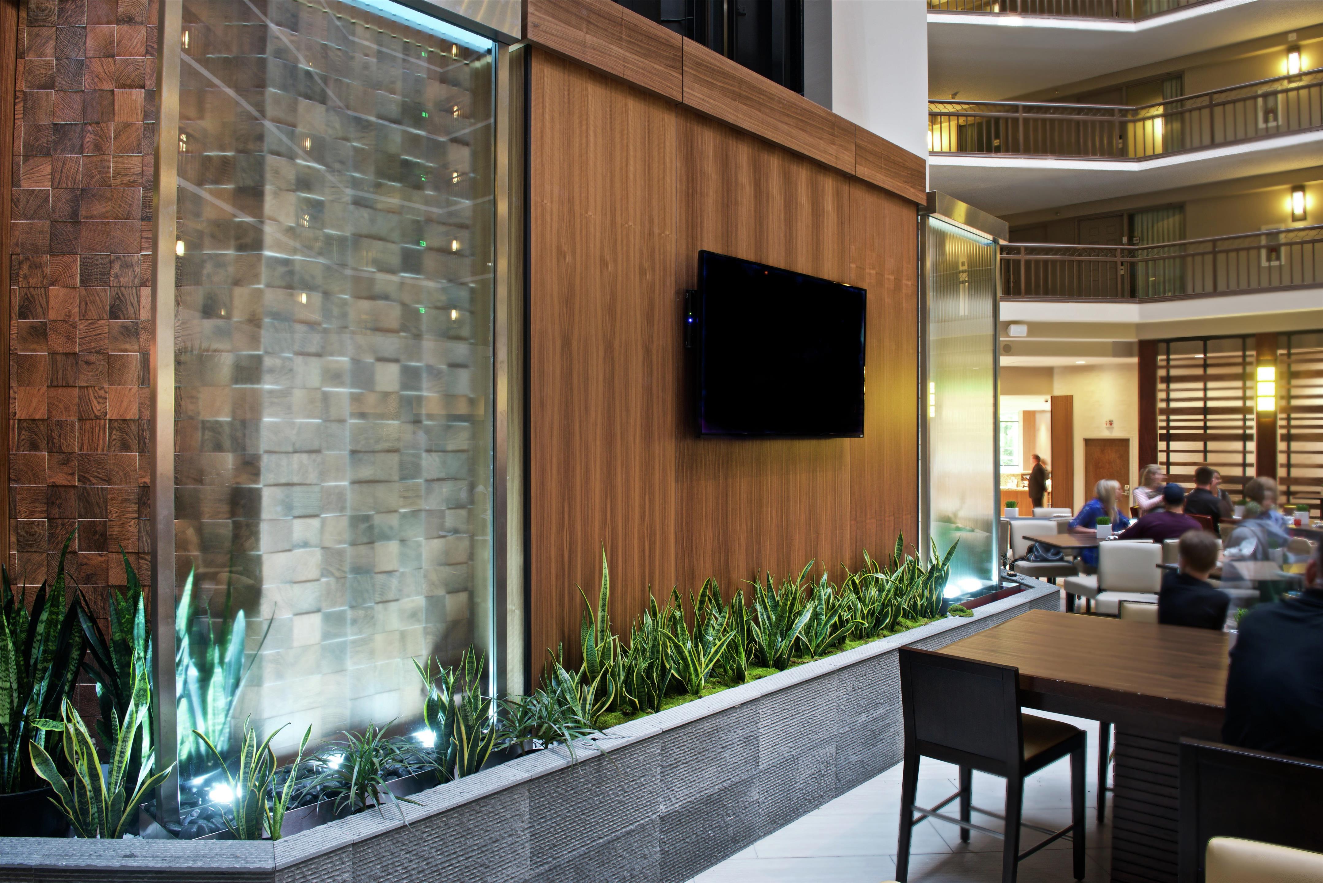 Lobby | Embassy Suites by Hilton Portland Washington Square
