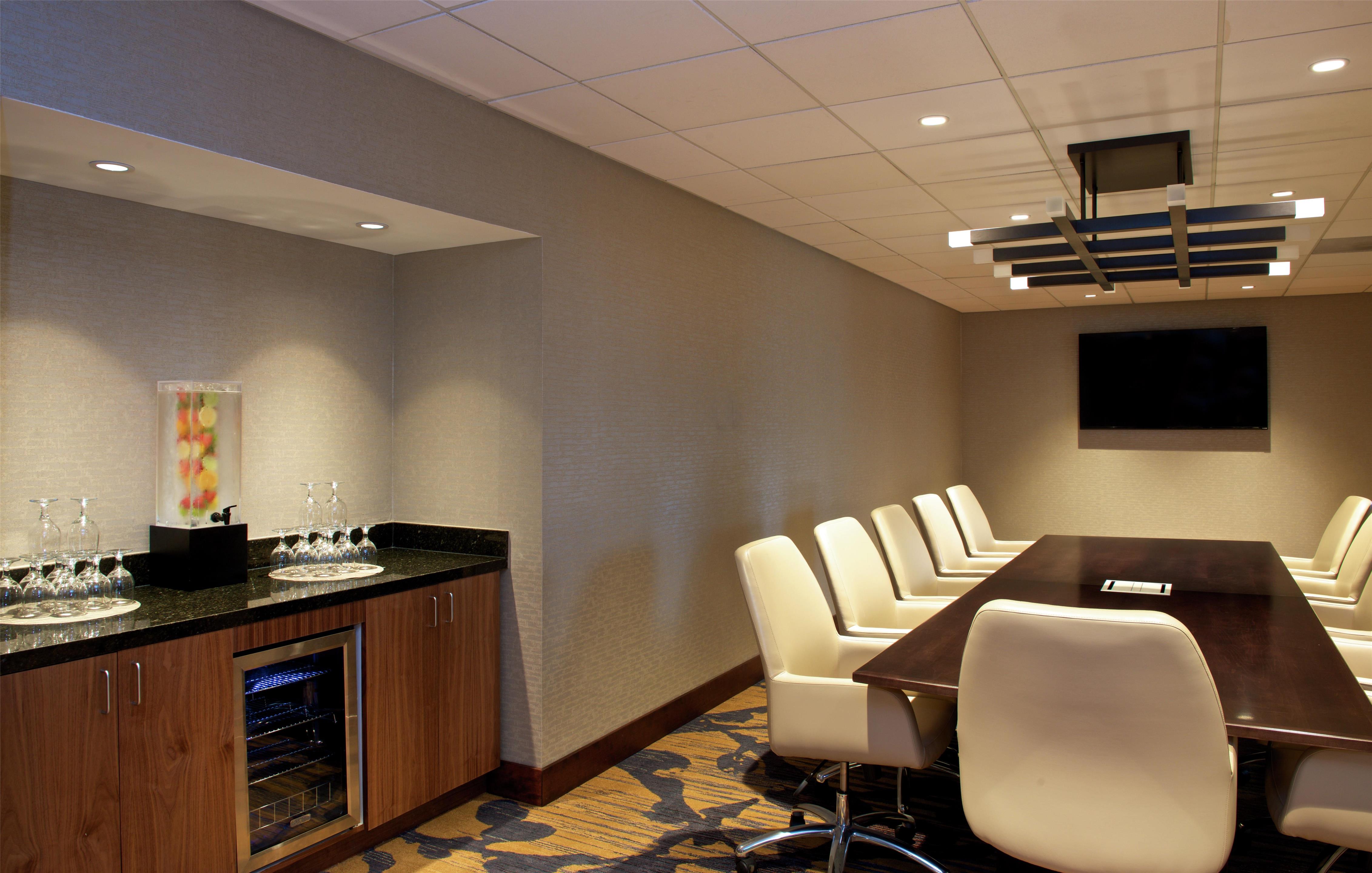 Meeting Room | Embassy Suites by Hilton Portland Washington Square