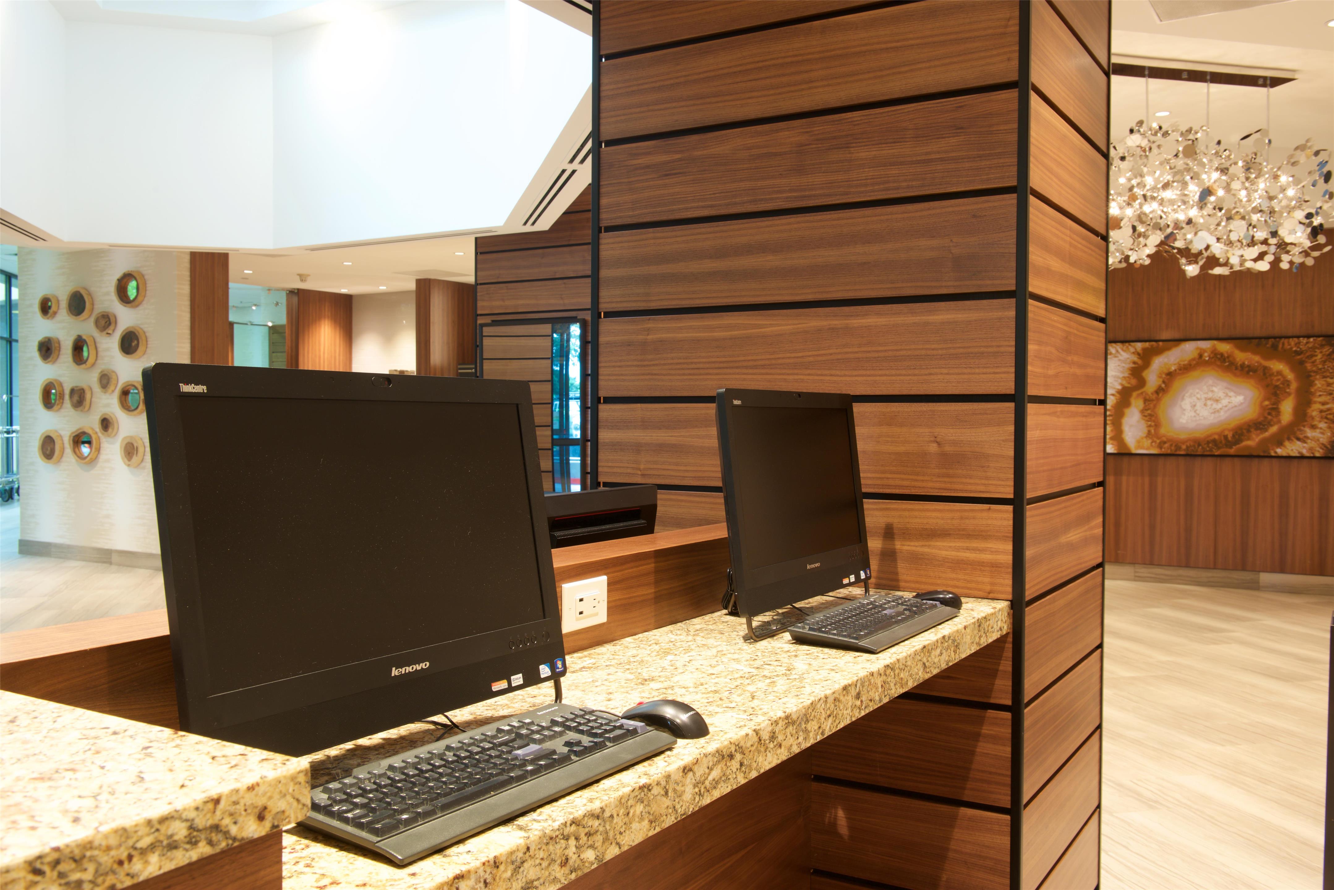 Business Center | Embassy Suites by Hilton Portland Washington Square