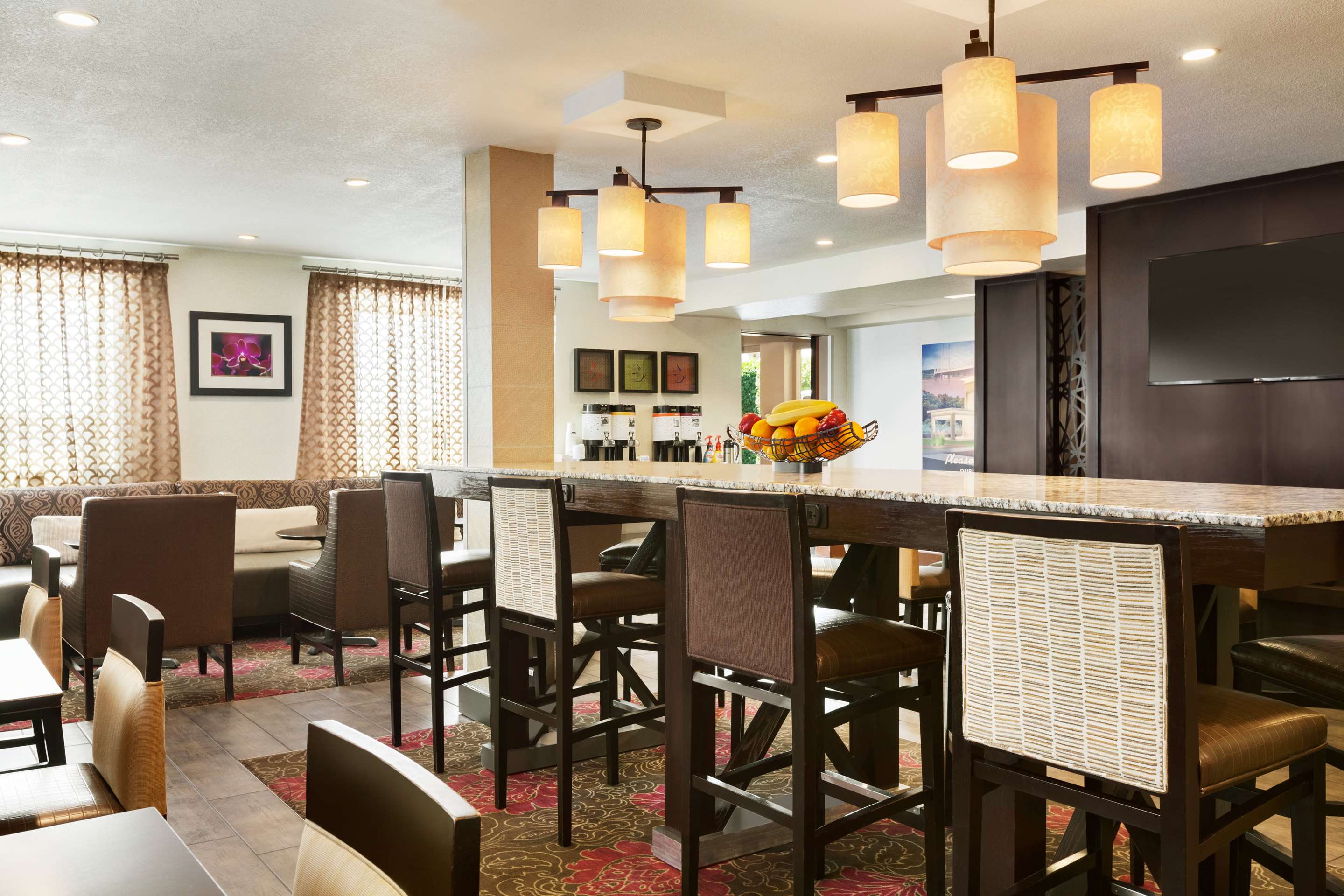 Restaurant | Hampton Inn Clackamas