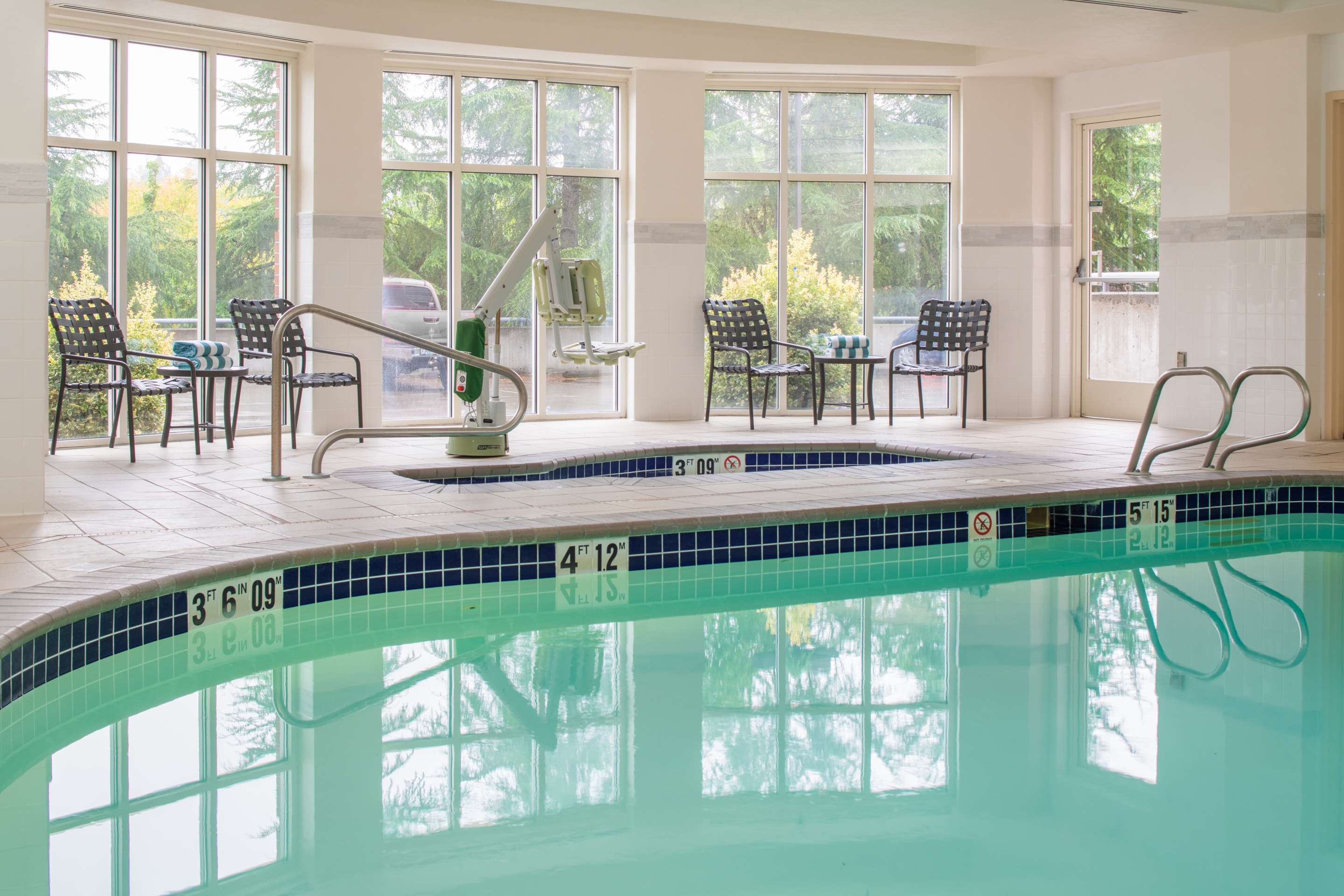 Pool | Hilton Garden Inn Portland/Lake Oswego