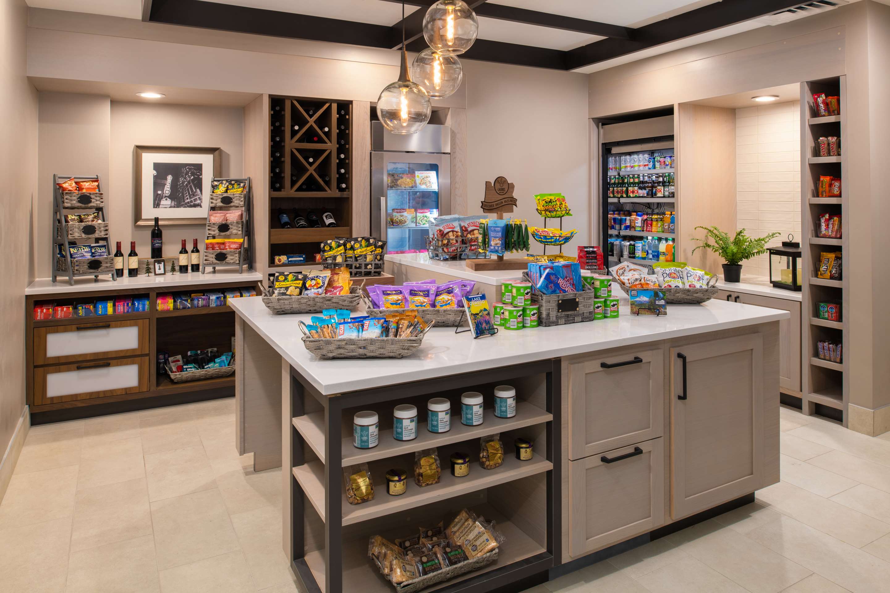 Restaurant | Hilton Garden Inn Portland/Lake Oswego