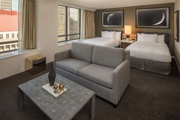  - Hilton Portland Downtown Hotel - I-405, Exit 2A