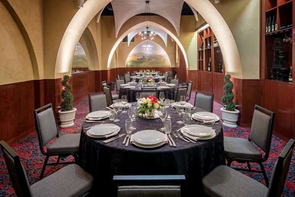 Restaurant - Embassy Suites Downtown Portland - I-405, Exit 2A