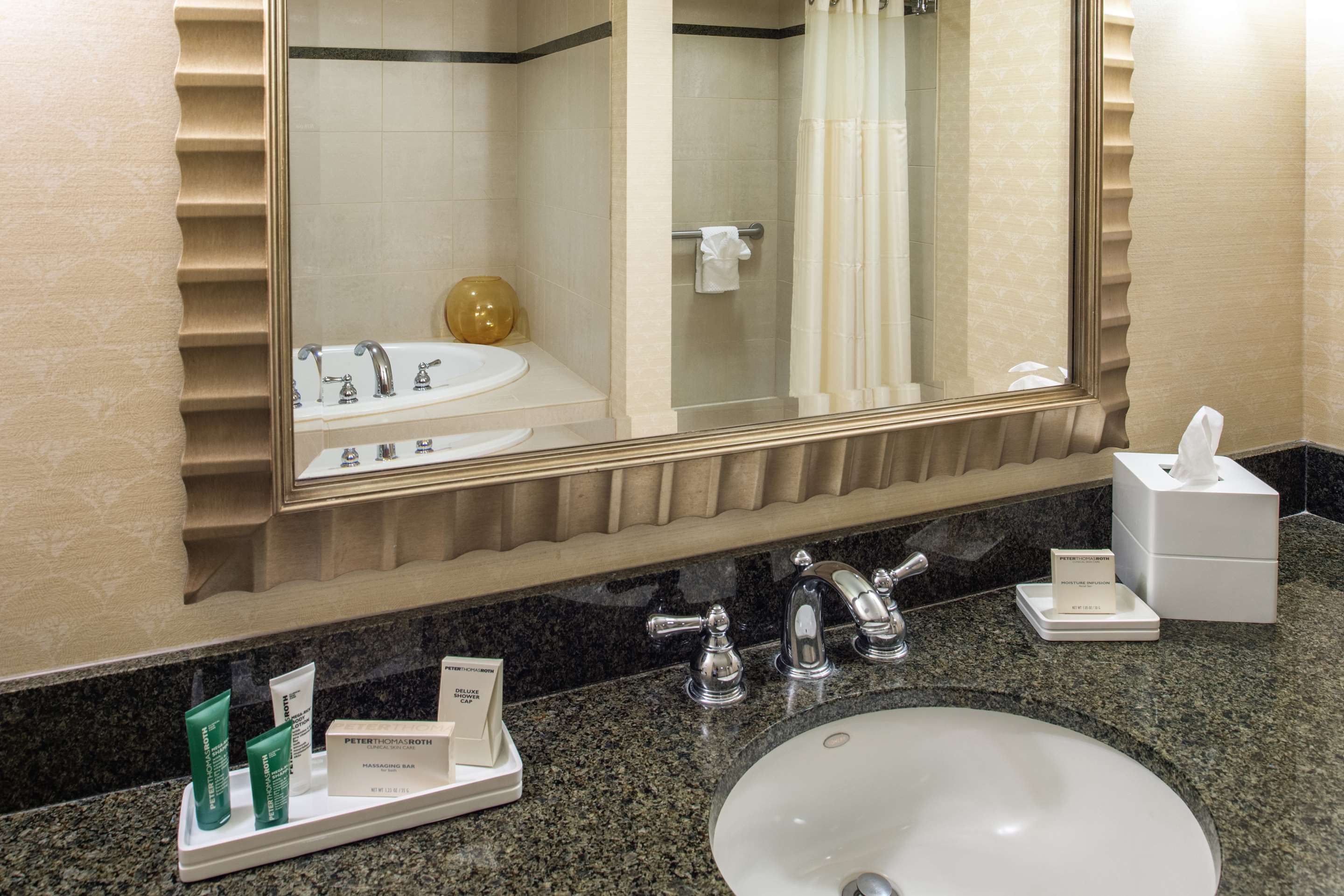 Guest room bath