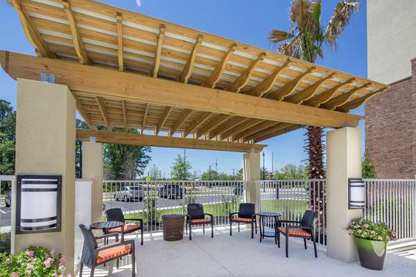 Exterior view - Hilton Garden Inn Pascagoula