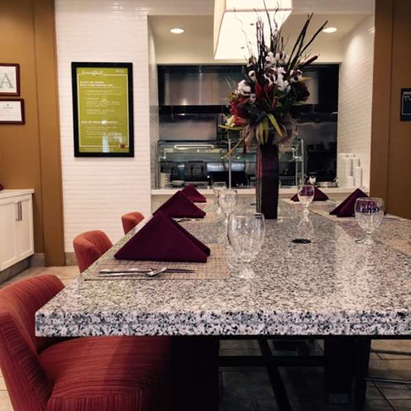 Restaurant - Hilton Garden Inn Pascagoula