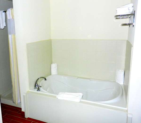  - Hilton Garden Inn Pascagoula