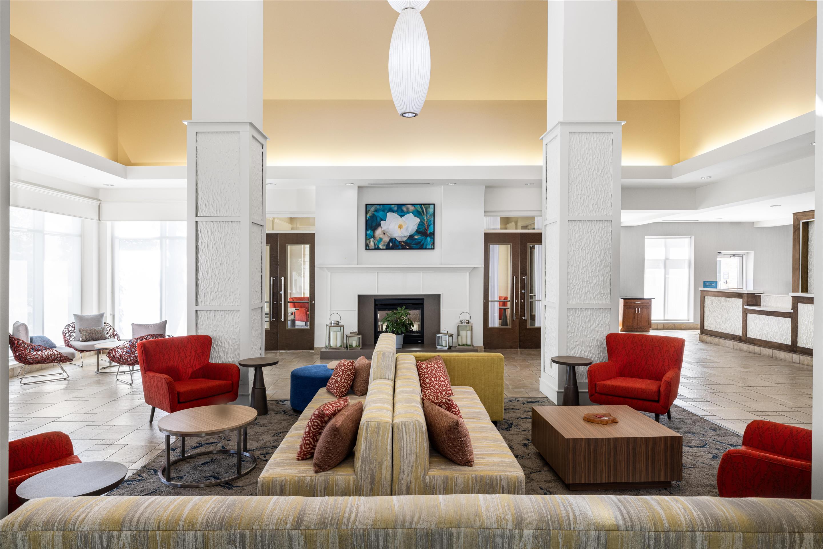 Lobby | Hilton Garden Inn Pascagoula