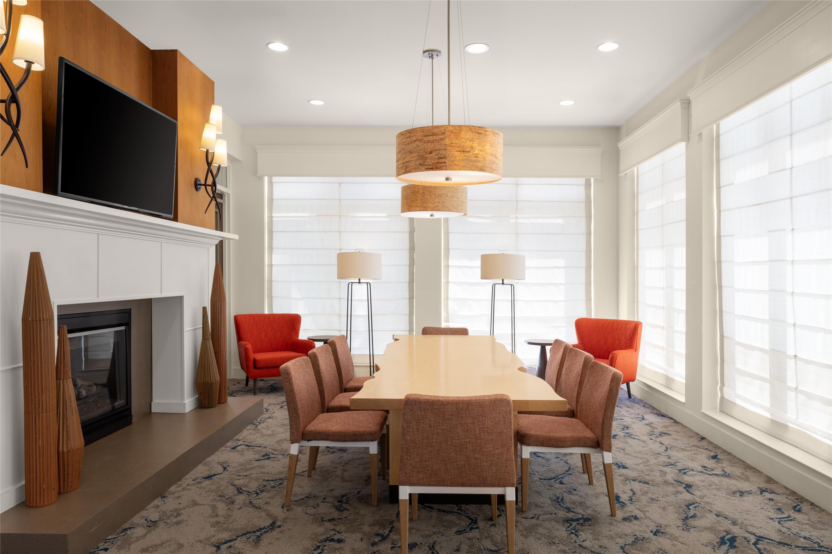 Lobby | Hilton Garden Inn Pascagoula