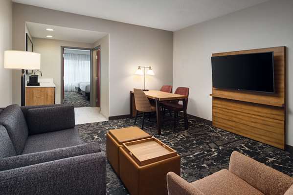  - Embassy Suites Hampton