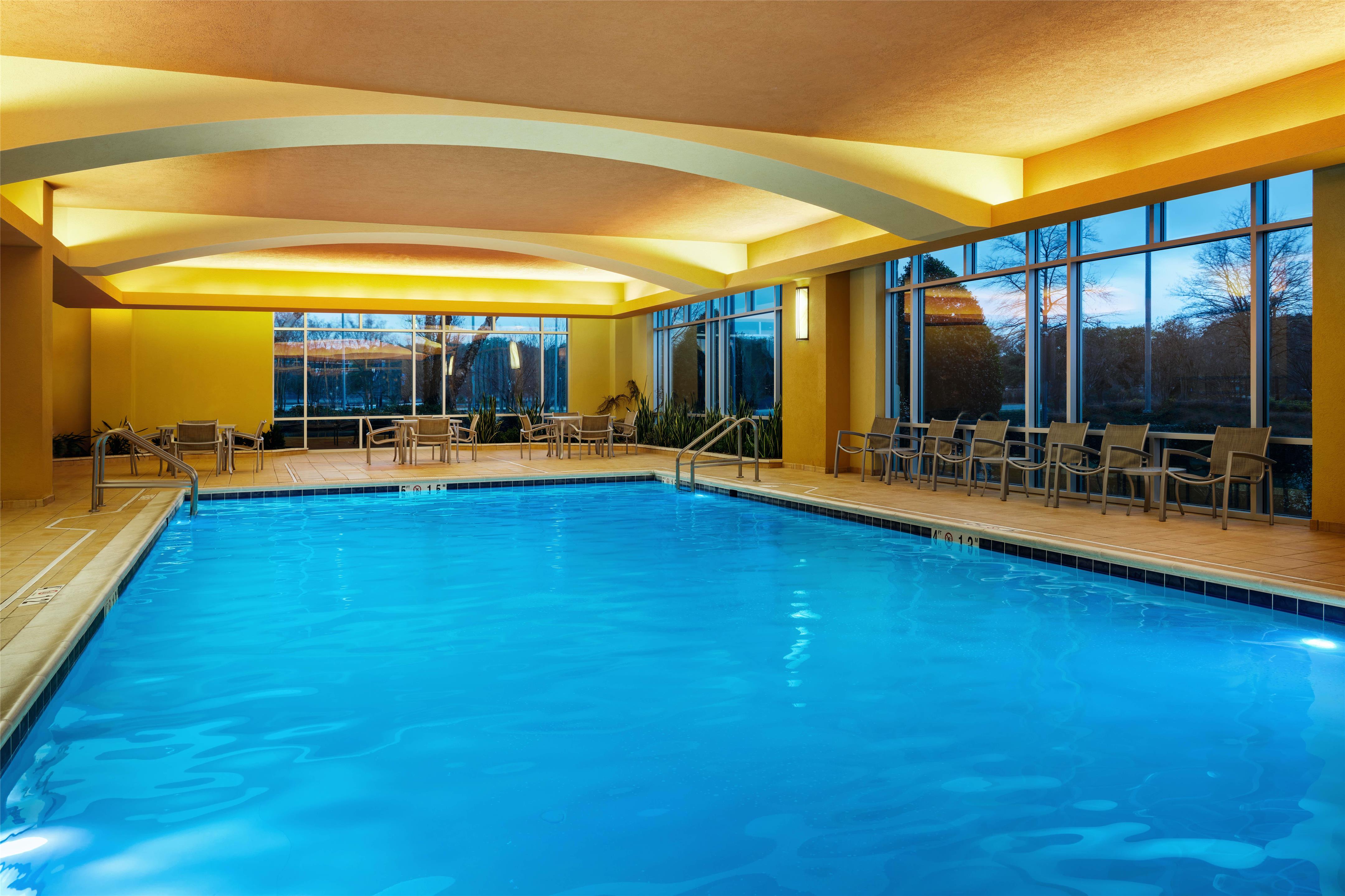 Pool | Embassy Suites by Hilton Hampton Convention Center