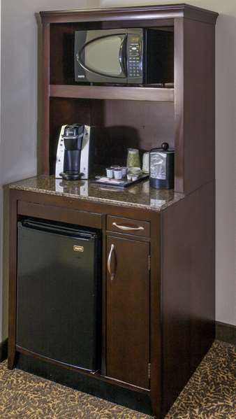  - Hilton Garden Inn Hampton