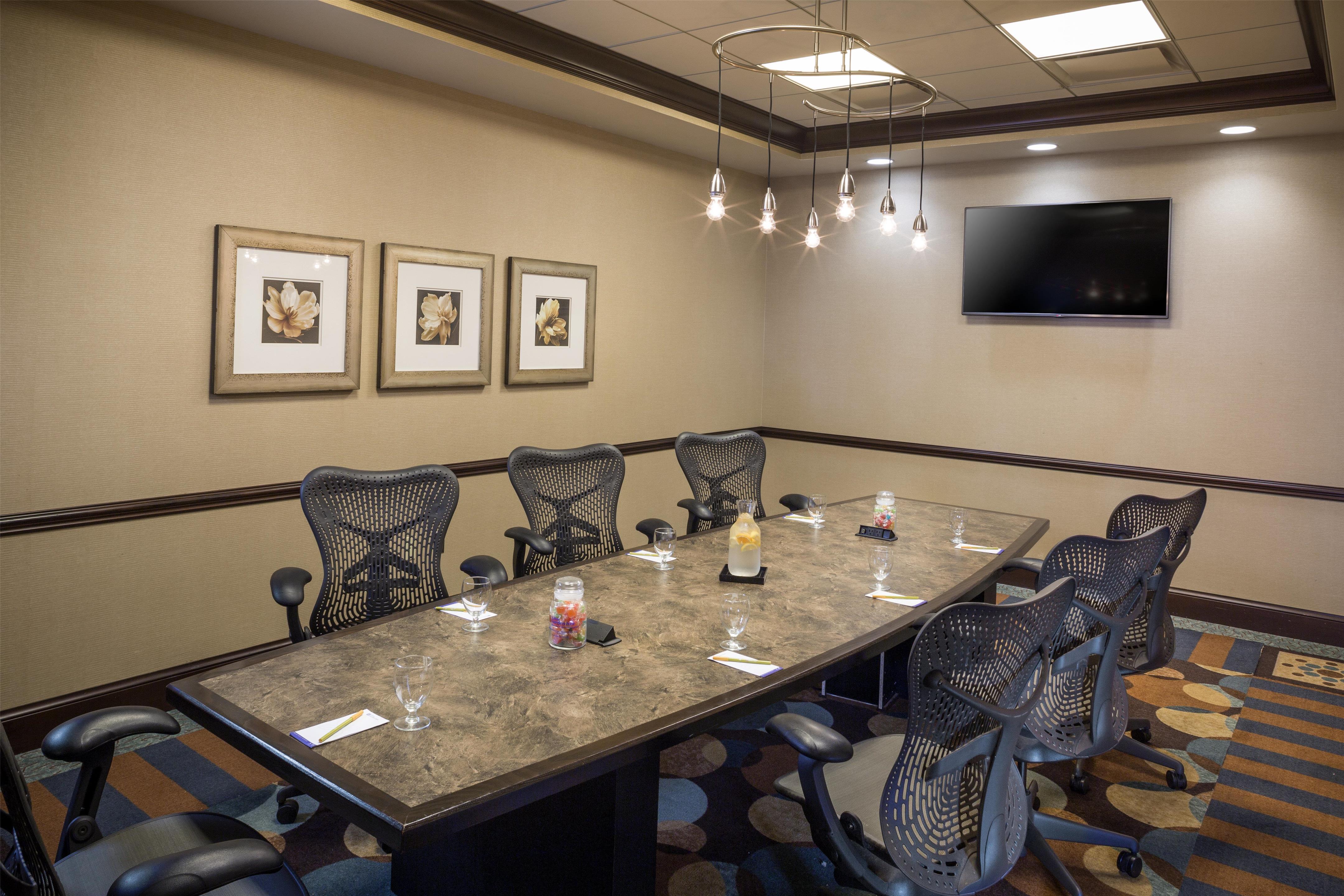 Meeting Room | Hilton Garden Inn Hampton Coliseum Central