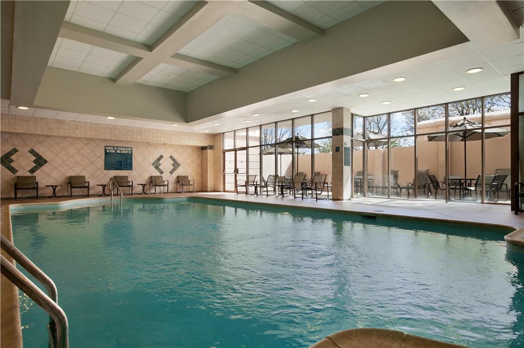 Embassy Suites by Hilton Philadelphia-Airport - Tap to explore photos