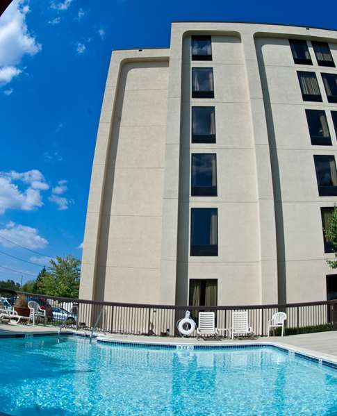 Pool - Hampton Inn Airport Philadelphia - I-95, Exit 10 & 12B