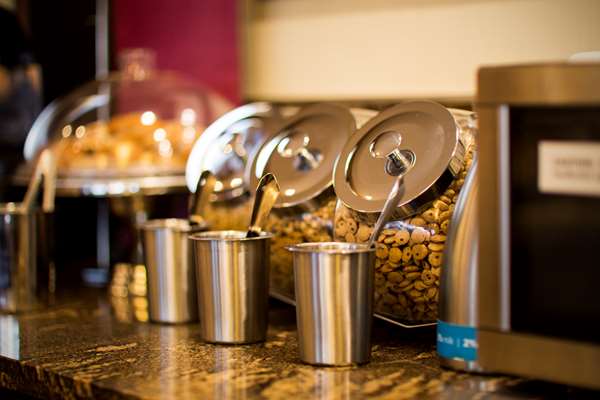 Restaurant - Hampton Inn Airport Philadelphia - I-95, Exit 10 & 12B