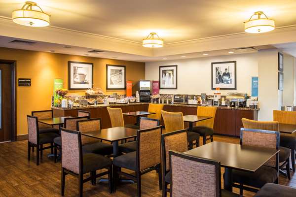 Restaurant - Hampton Inn Airport Philadelphia - I-95, Exit 10 & 12B