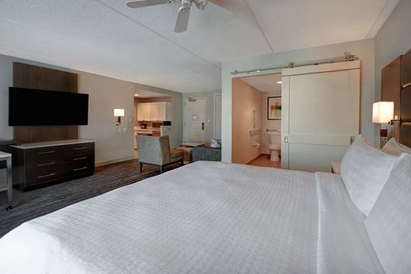 - Homewood Suites by Hilton Philadelphia City Avenue - I-76, Exit 339