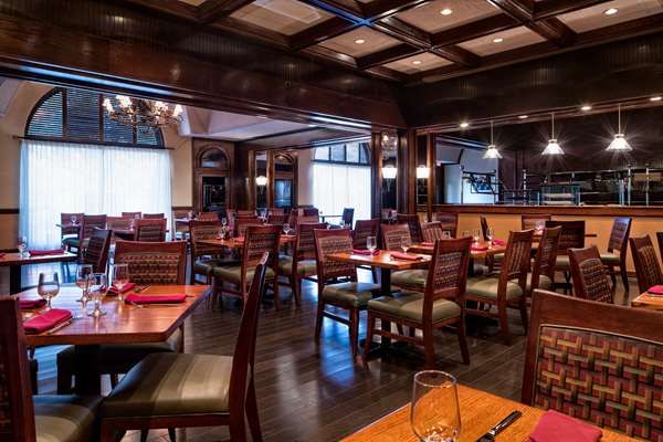 Restaurant - DoubleTree by Hilton Airport Philadelphia - I-95, Exit 13 & 15