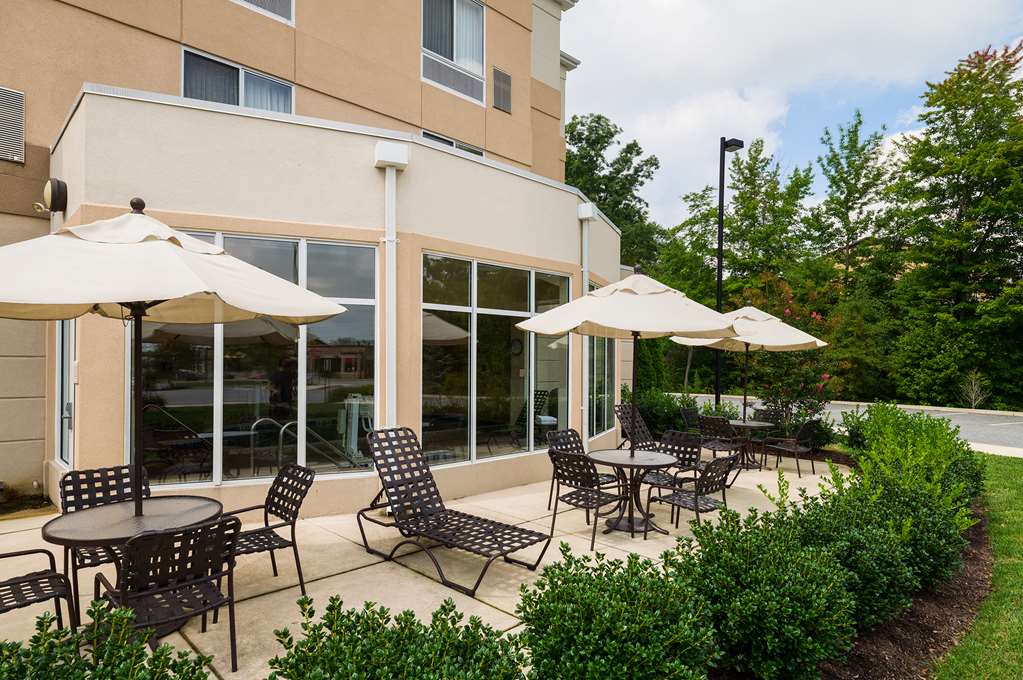 Hilton Garden Inn Dover - Tap to explore photos