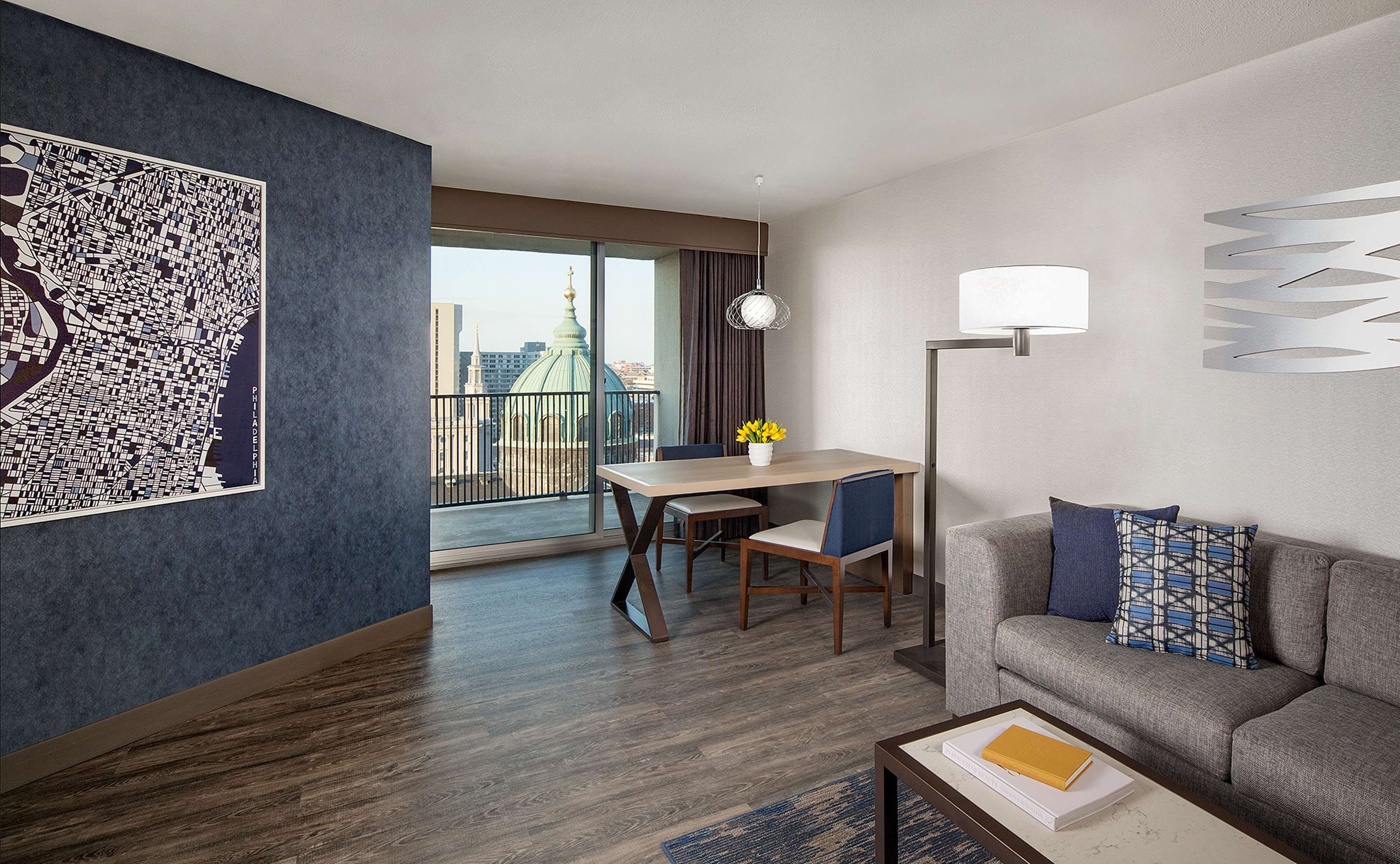 Guest room