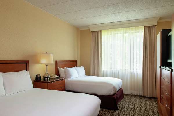  - DoubleTree Suites by Hilton Hotel Mt Laurel