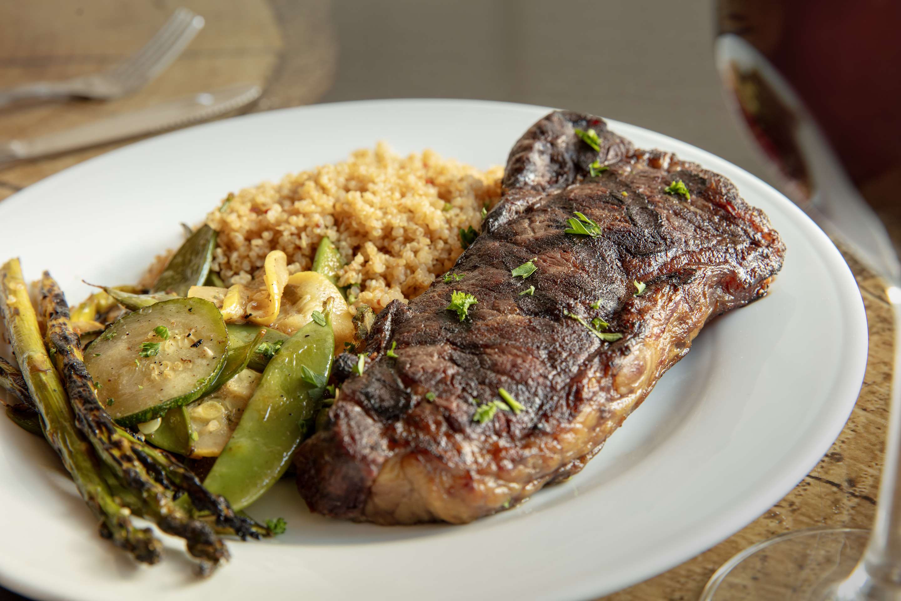 Restaurant | Hilton Garden Inn Philadelphia Ft. Washington