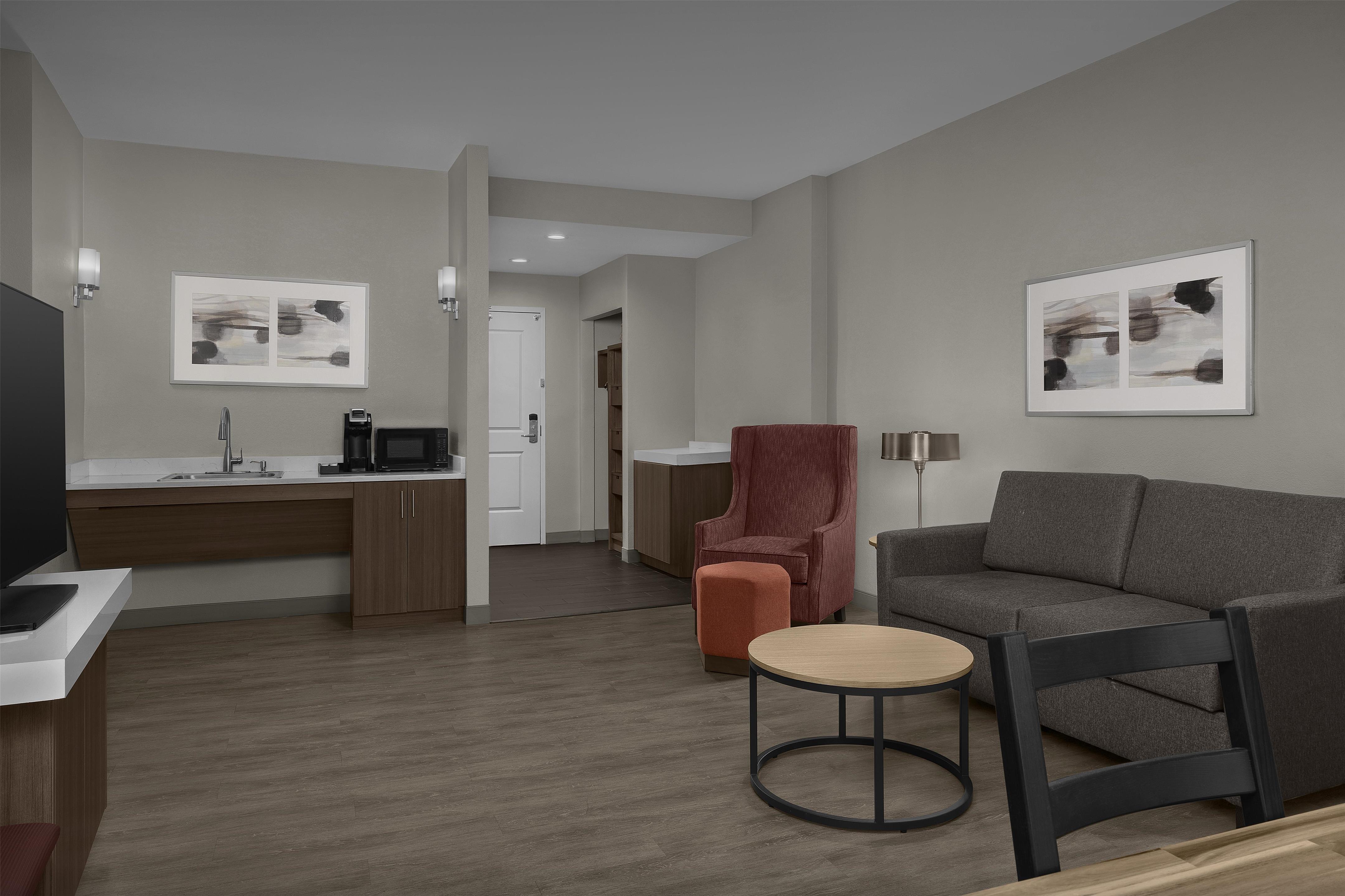 Guest room