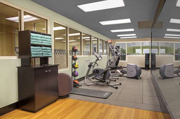 Fitness/ Exercise Room - Hilton Garden Inn Philadelphia City Center