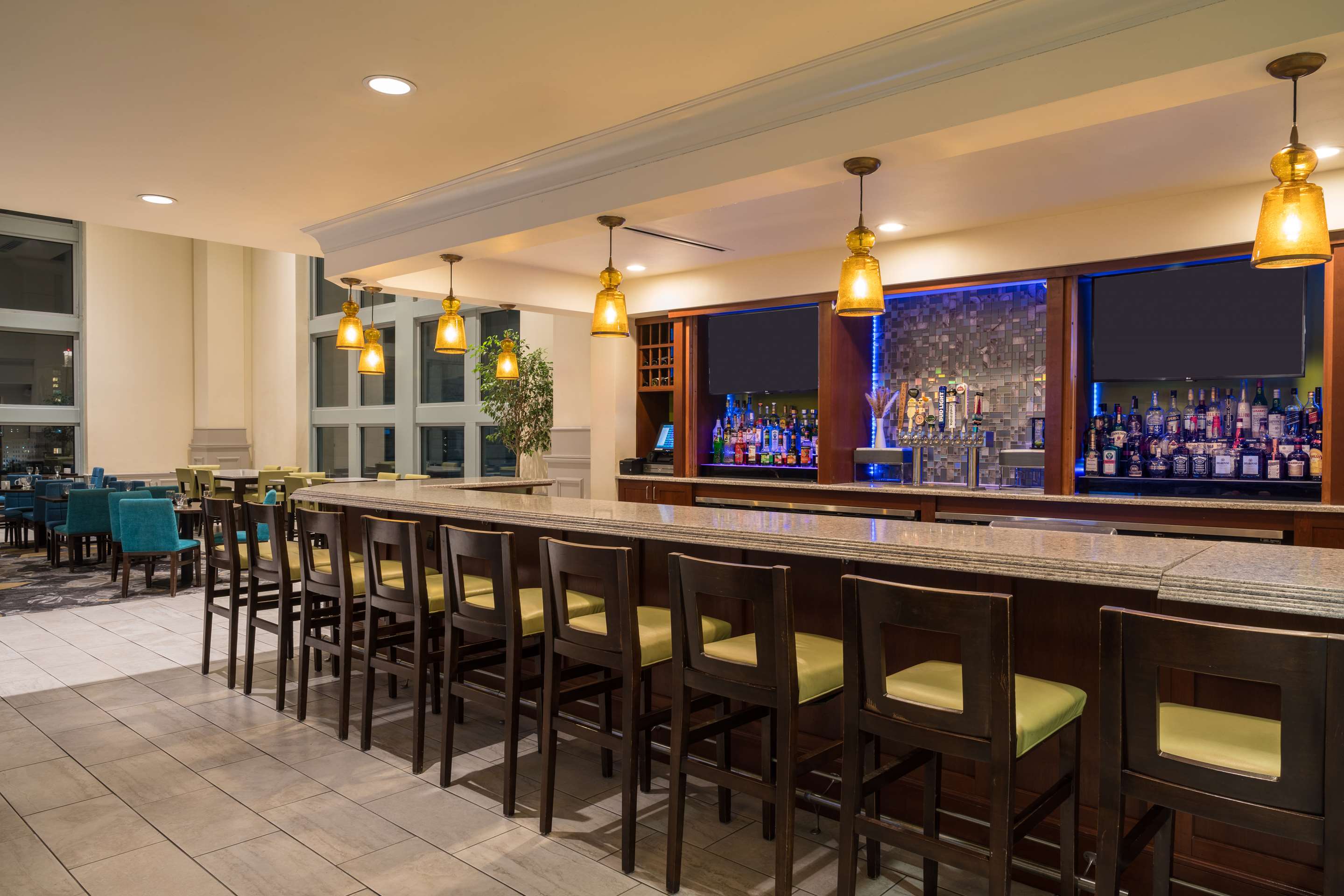 BarLounge | Hilton Garden Inn Philadelphia Center City
