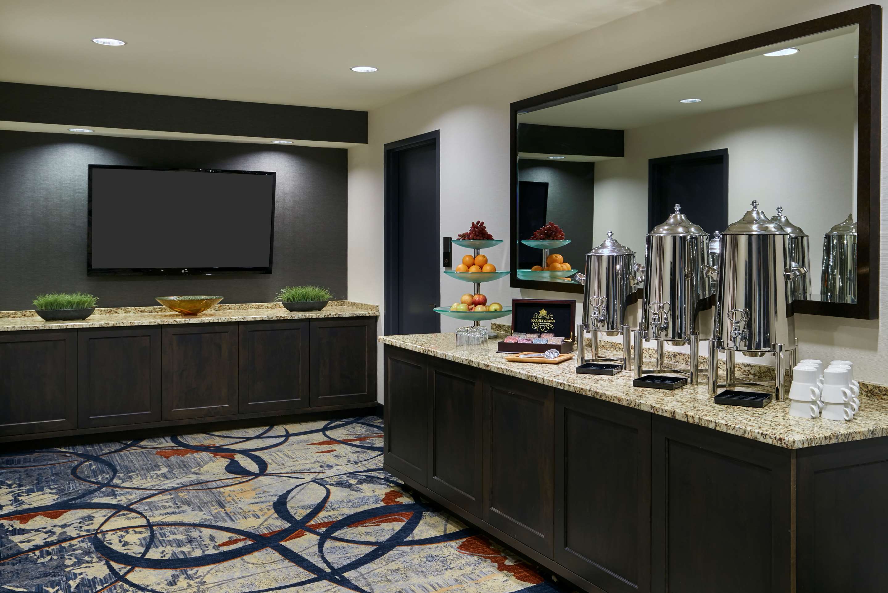 Meeting Room | The Inn at Penn, A Hilton Hotel