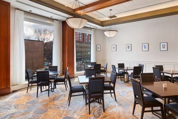 Restaurant - Hilton Hotel at Penn Philadelphia - I-76, Exit 345