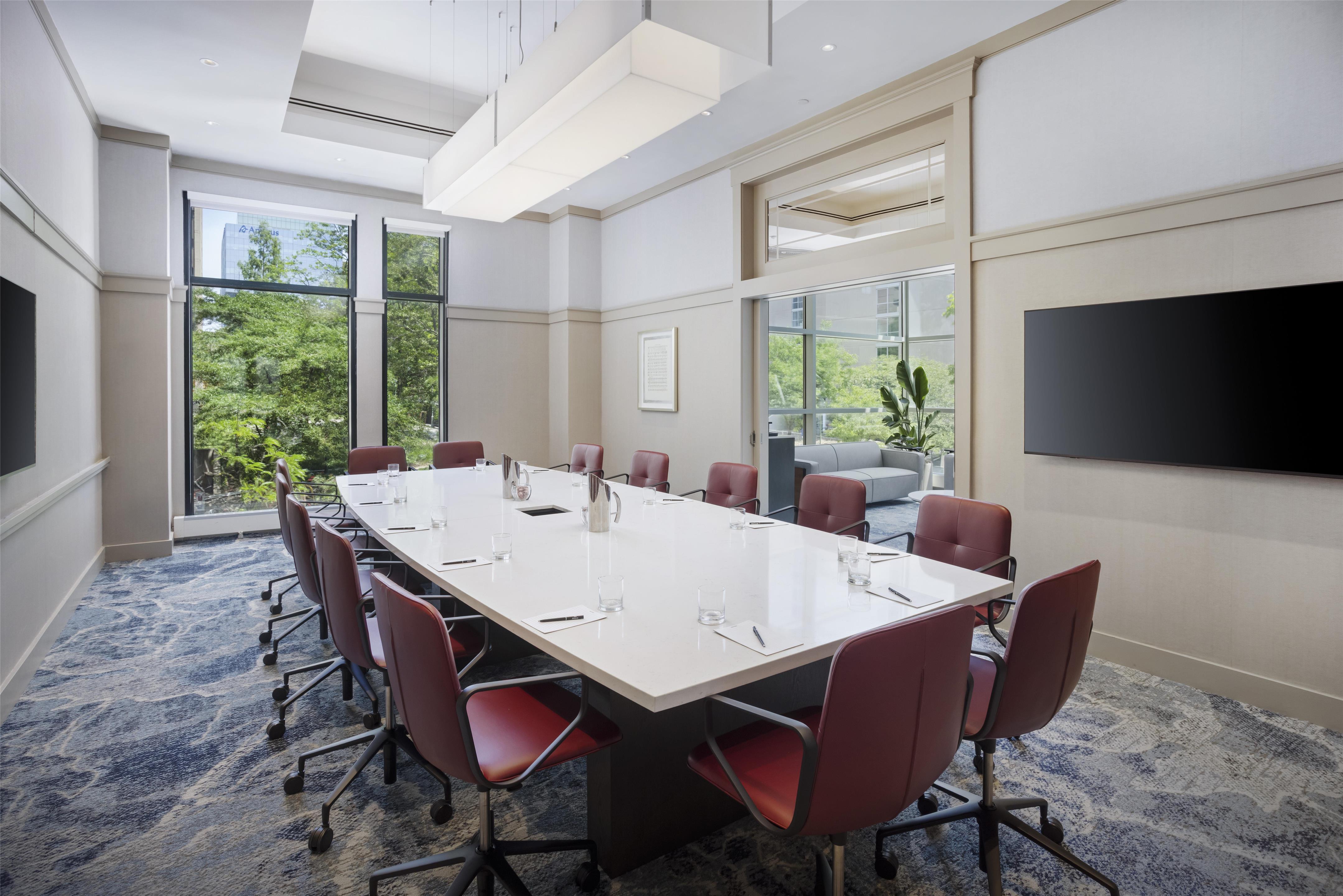 Meeting Room | The Inn at Penn, A Hilton Hotel