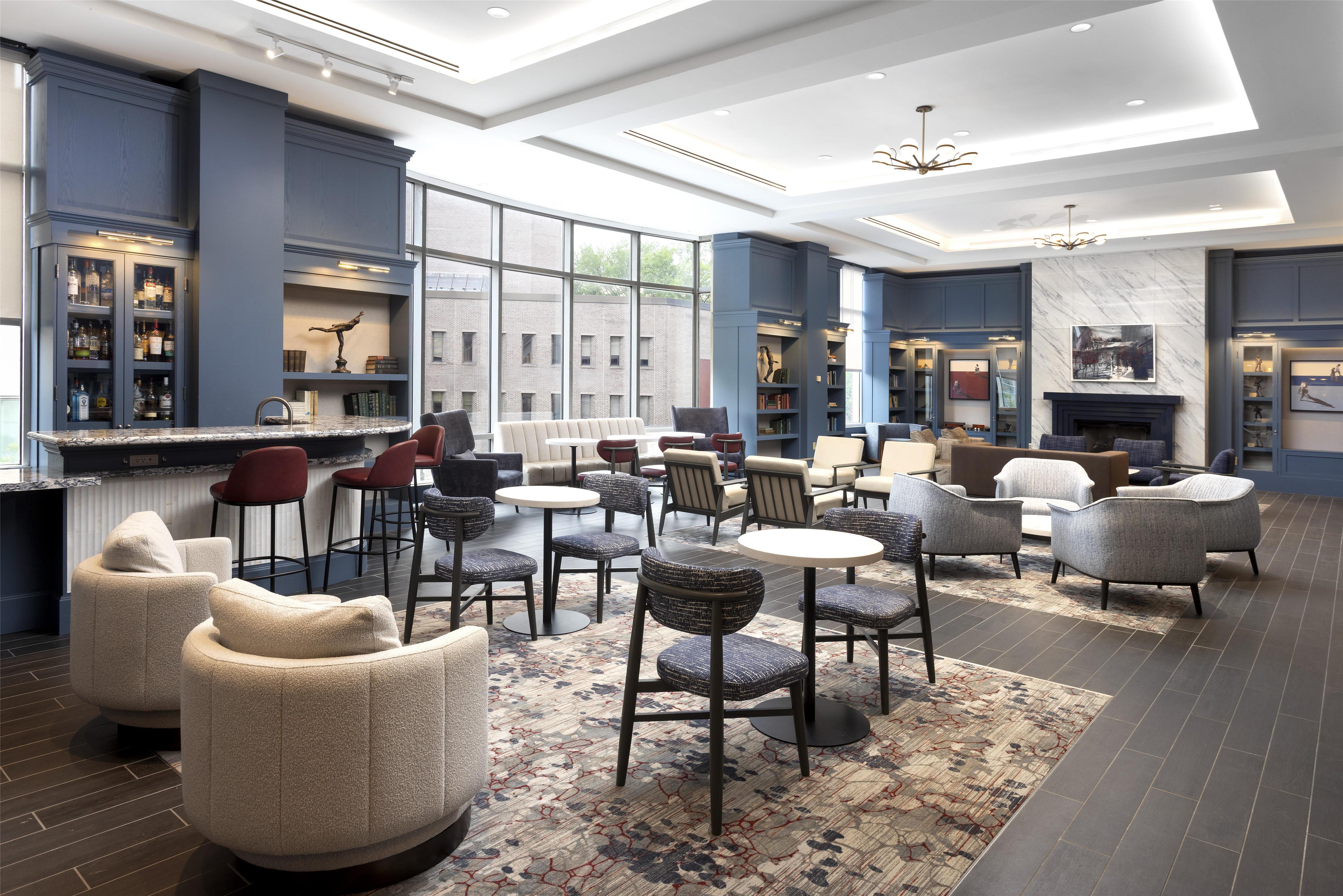BarLounge | The Inn at Penn, A Hilton Hotel